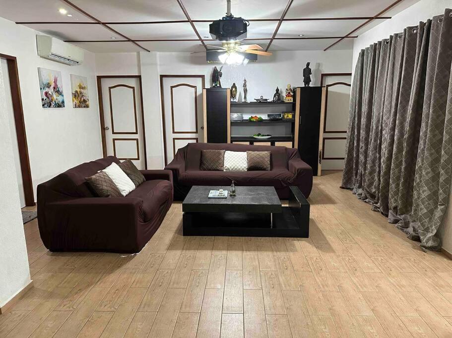 Alona Park Residence - 3 Bedroom Apartment- Alex And Jesa Unit Panglao Dış mekan fotoğraf